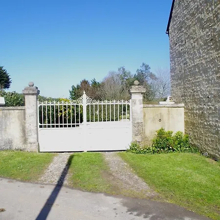 Maison avec jardin, baby foot, flipper, table de ping pong, à 1km à pied Omaha beach et près Port en Bessin Sainte-Honorine-des-Pertes Exterior foto